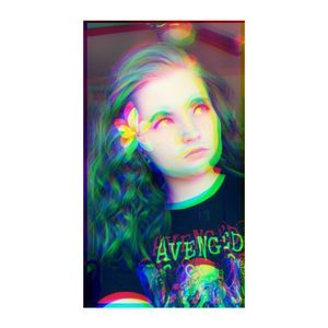 Meet your Posher, Lynsey